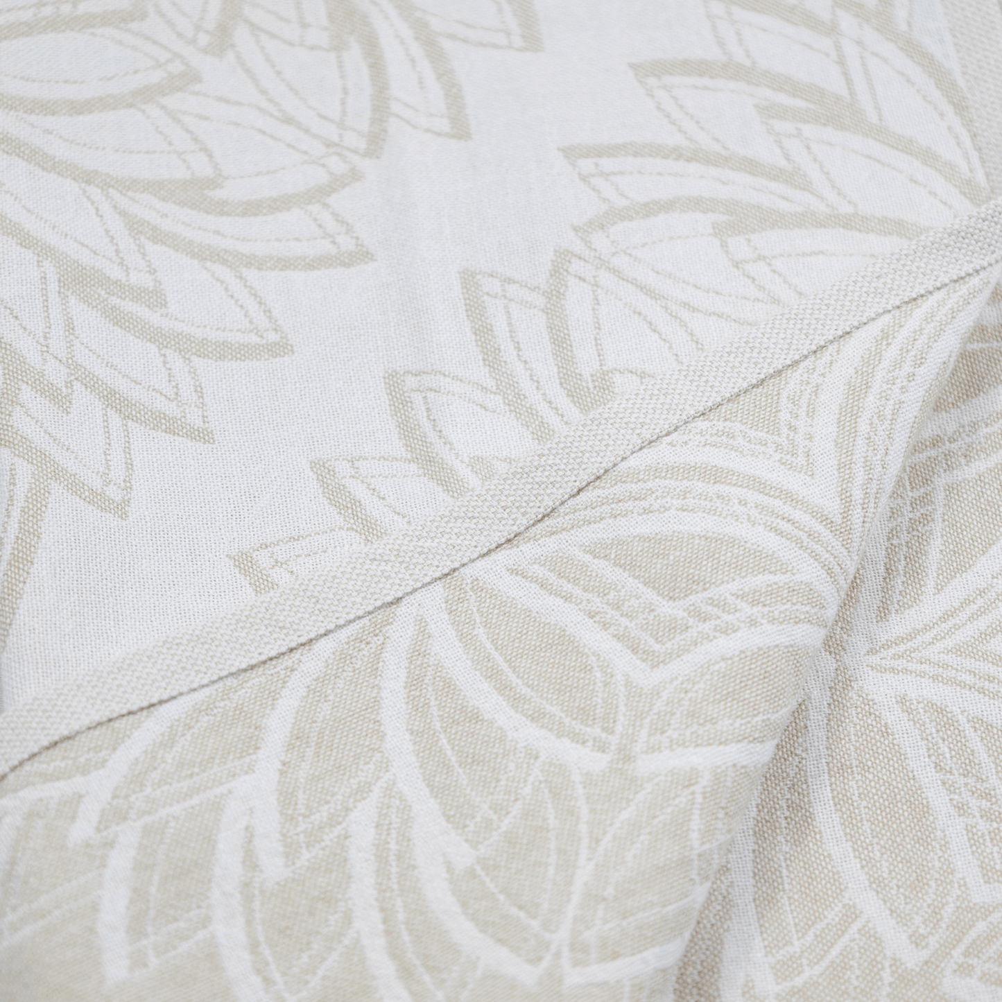 Turkish towels Canada set in oat and white floral. Pure Turkish cotton for sustainability. Machine was and dry. A gift set.