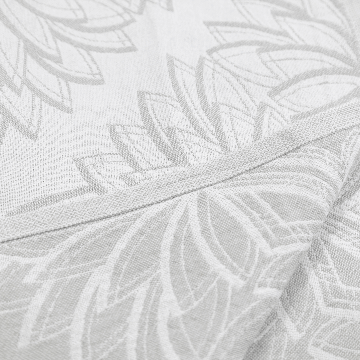 Turkish towels Canada set in grey and white floral. Pure Turkish cotton for sustainability. Machine was and dry. A gift set.